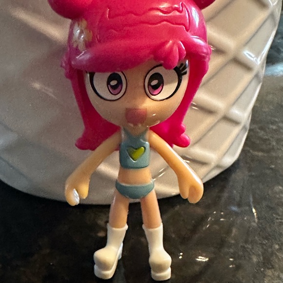 Hi Hi Puffy AmiYumi Cartoon Network 2008 - Picture 3 of 6